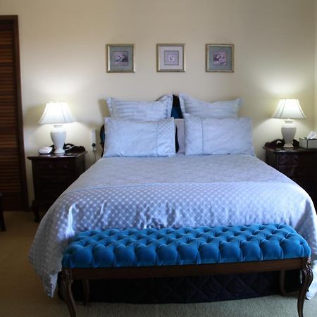 Bathurst Heights Bed & Breakfast Екстериор снимка